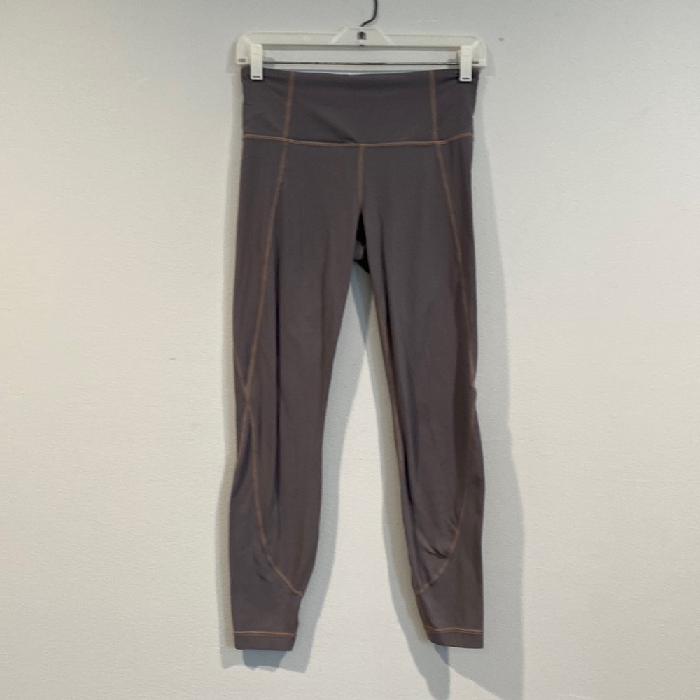 Athleta Gray Leggings with Visible Seams - Size Small